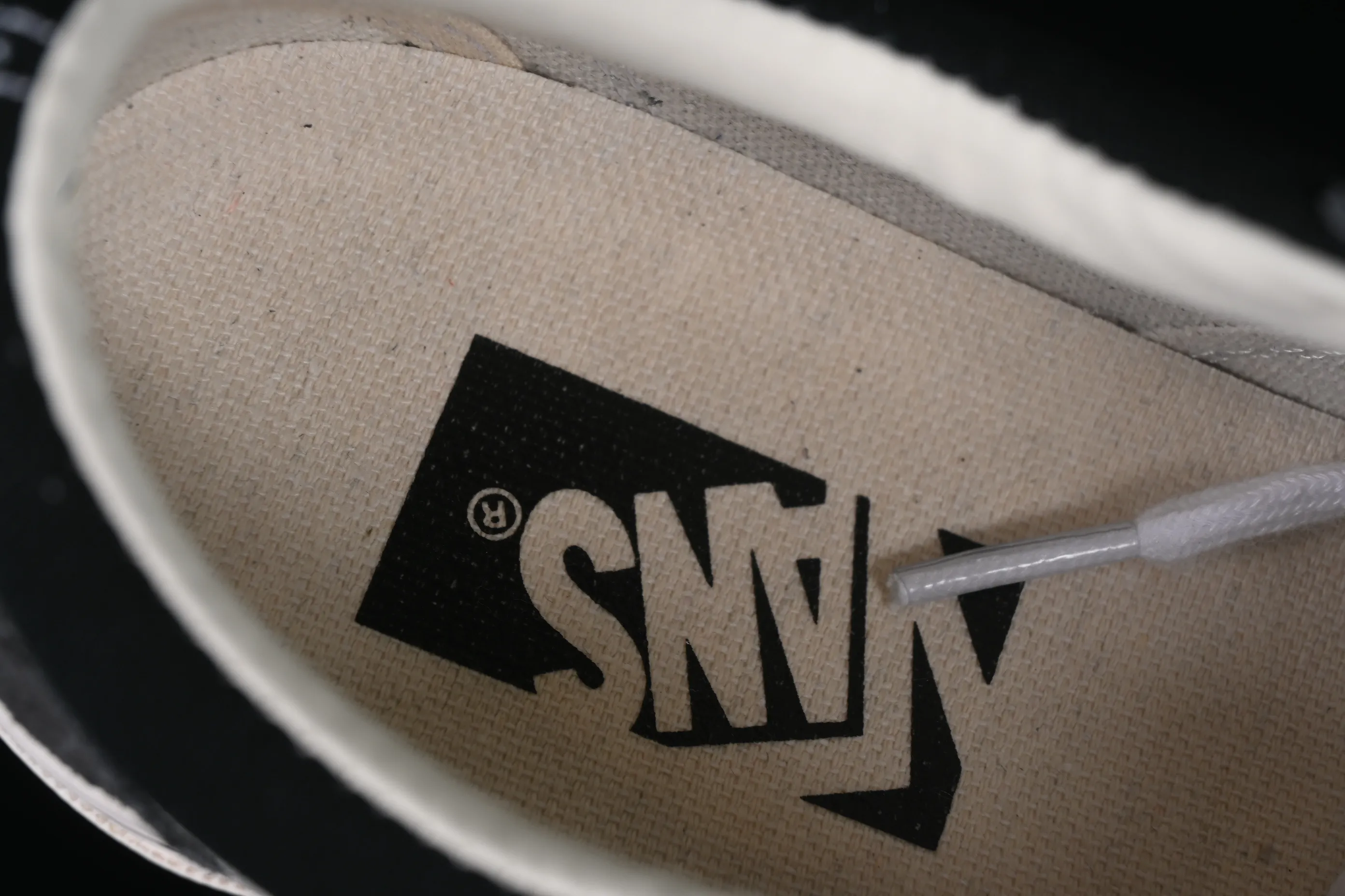 All categories Vans Vans series Vans Low Vans low top Vans Premium Old Skool 36 Vans official high-end retro casual sneakers VN000D56239